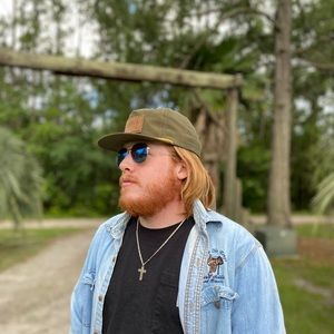 Meet your Posher, Ethan